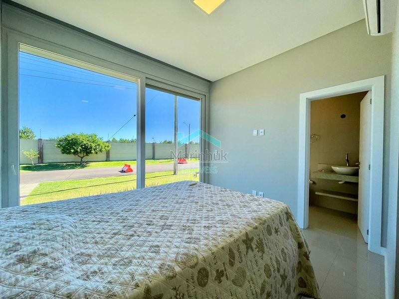 SOBRADO BEIRA LAGO À VENDA NO CONDOMINIO RIVIERA: 26ª foto da galeria de imagens do imóvel