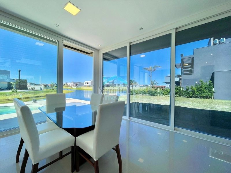 SOBRADO BEIRA LAGO À VENDA NO CONDOMINIO RIVIERA: 9ª foto da galeria de imagens do imóvel