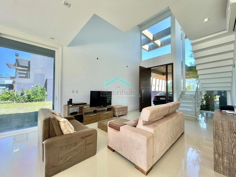 SOBRADO BEIRA LAGO À VENDA NO CONDOMINIO RIVIERA: 7ª foto da galeria de imagens do imóvel