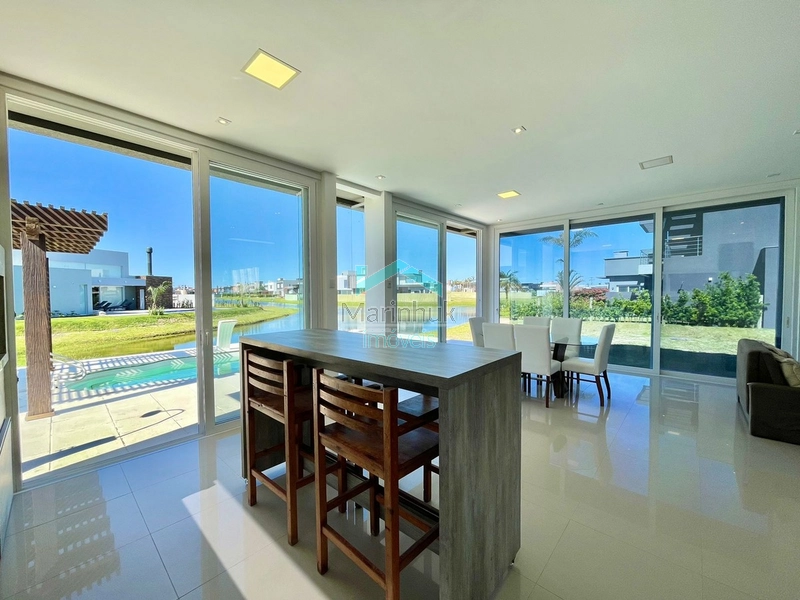 SOBRADO BEIRA LAGO À VENDA NO CONDOMINIO RIVIERA: 15ª foto da galeria de imagens do imóvel