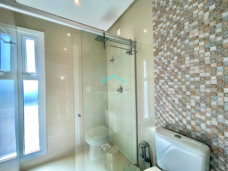 SOBRADO BEIRA LAGO À VENDA NO CONDOMINIO RIVIERA: 37ª foto da galeria de imagens do imóvel