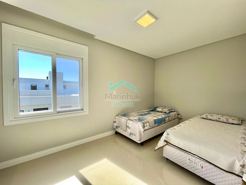 SOBRADO BEIRA LAGO À VENDA NO CONDOMINIO RIVIERA: 31ª foto da galeria de imagens do imóvel