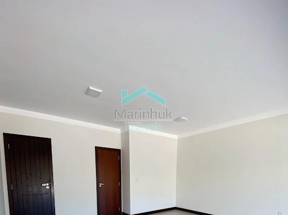 CASA À VENDA EM ATLÂNTIDA: 23ª foto da galeria de imagens do imóvel