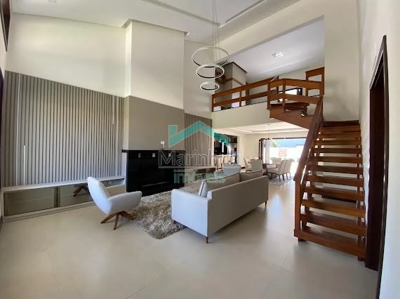 CASA À VENDA EM ATLÂNTIDA: 10ª foto da galeria de imagens do imóvel