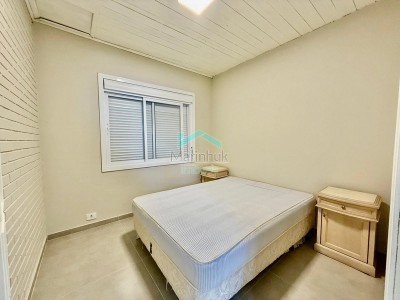 CASA À VENDA EM RAINHA DO MAR: 6ª foto da galeria de imagens do imóvel