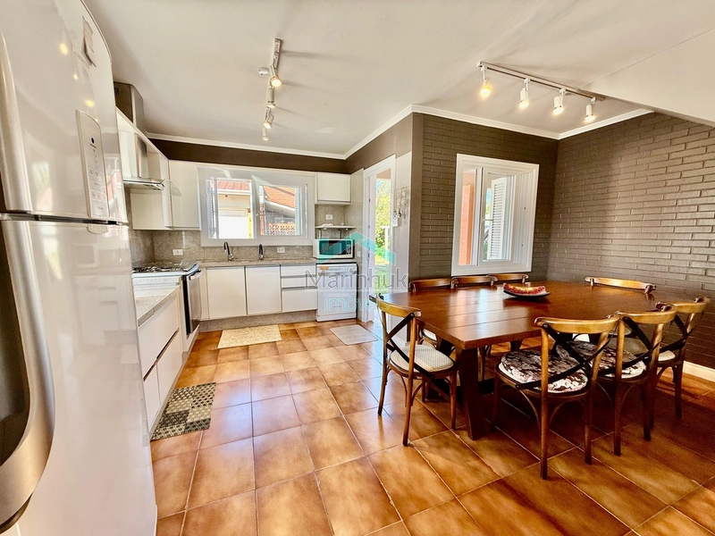 CASA À VENDA EM RAINHA DO MAR: 35ª foto da galeria de imagens do imóvel