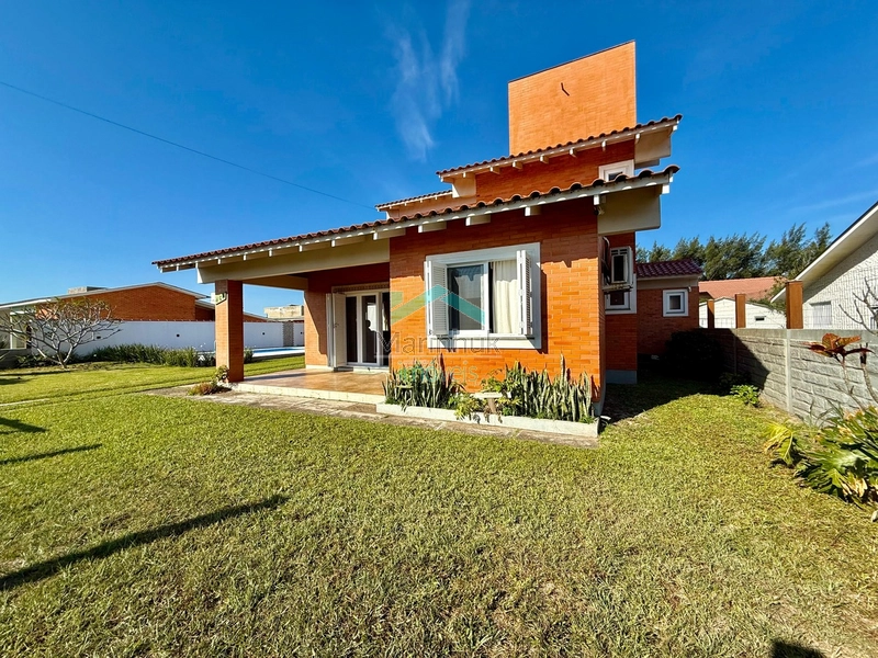 CASA À VENDA EM RAINHA DO MAR: 1ª foto da galeria de imagens do imóvel