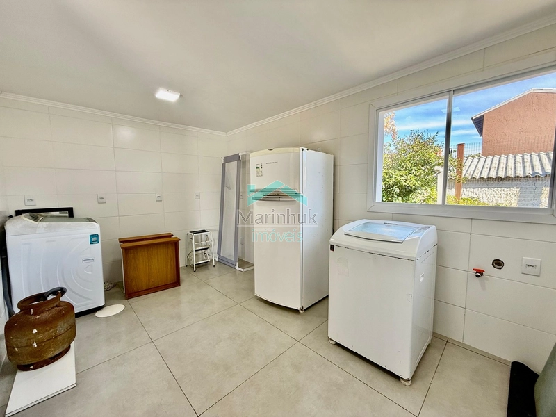 CASA À VENDA EM RAINHA DO MAR: 11ª foto da galeria de imagens do imóvel