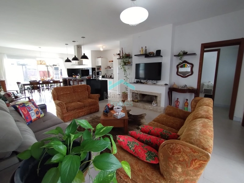 CASA À VENDA NO ARPOADOR: 22ª foto da galeria de imagens do imóvel