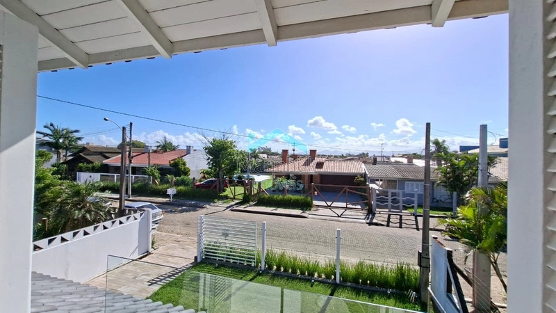 SOBRADO À VENDA EM RAINHA DO MAR: 34ª foto da galeria de imagens do imóvel