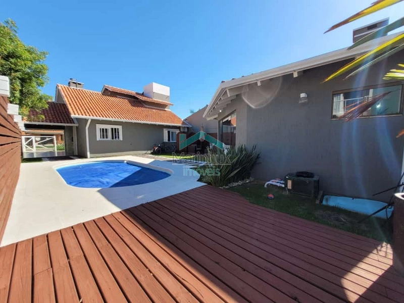 SOBRADO À VENDA EM RAINHA DO MAR: 1ª foto da galeria de imagens do imóvel