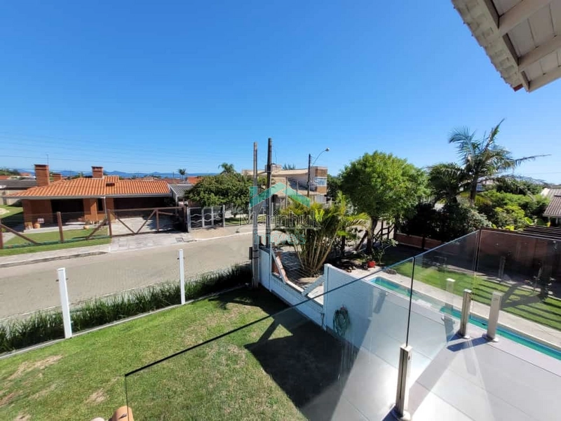 SOBRADO À VENDA EM RAINHA DO MAR: 5ª foto da galeria de imagens do imóvel