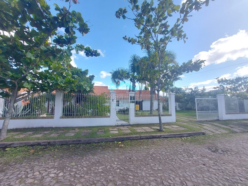CASA À VENDA EM ATLÂNTIDA: 18ª foto da galeria de imagens do imóvel