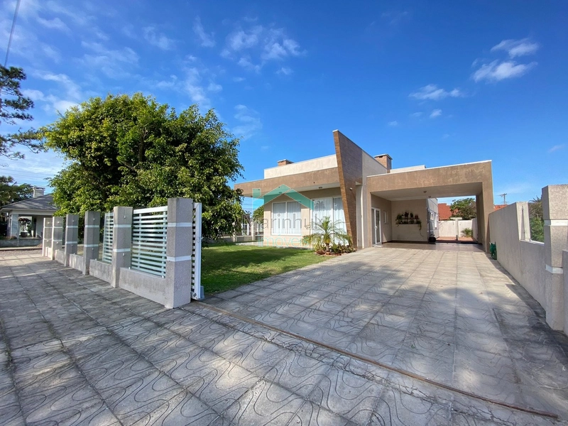 CASA À VENDA EM ATLÂNTIDA: 22ª foto da galeria de imagens do imóvel