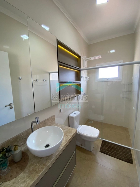 CASA À VENDA EM ATLÂNTIDA: 11ª foto da galeria de imagens do imóvel