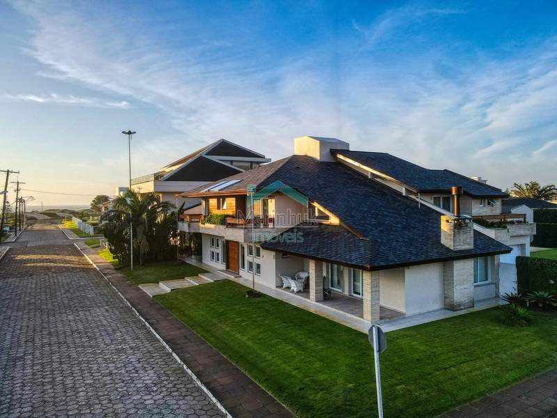 CASA À VENDA EM ATLANTIDA REGIÃO DO CABURÉ: 2ª foto da galeria de imagens do imóvel