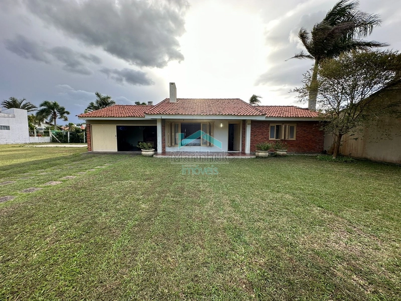 CASA COM 02 LOTES À VENDA EM ATLÂNTIDA: 3ª foto da galeria de imagens do imóvel