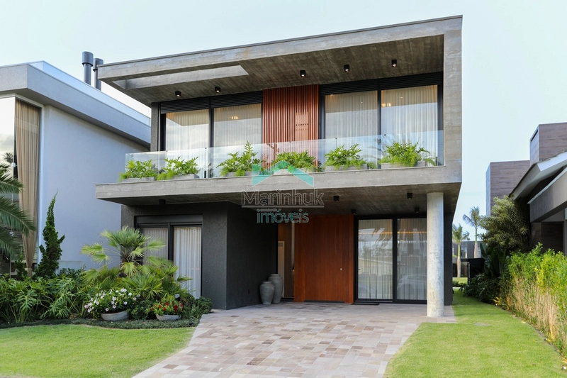 SOBRADO À VENDA NO CONDOMINIO CAPÃO ILHAS RESORT: 1ª foto da galeria de imagens do imóvel