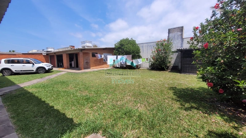 CASA À VENDA EM RAINHA DO MAR: 3ª foto da galeria de imagens do imóvel