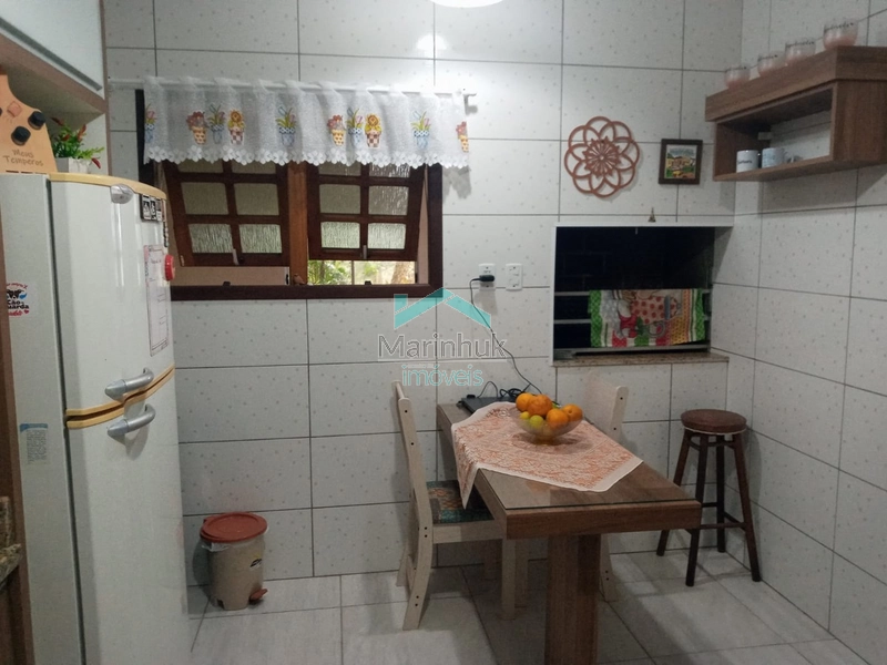 CASA À VENDA EM TRAMANDAI: 2ª foto da galeria de imagens do imóvel