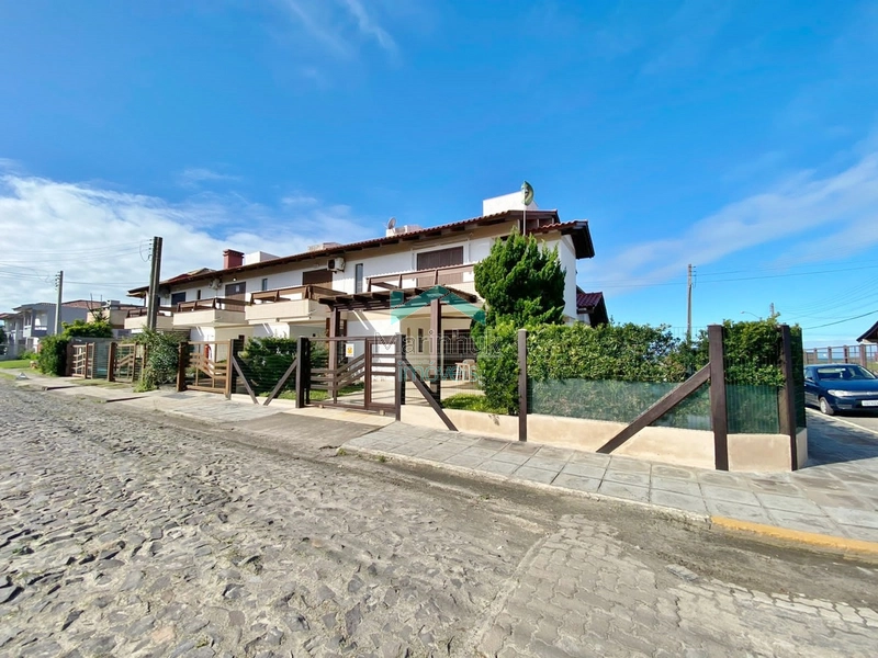 DUPLEX À VENDA EM XANGRI LÁ: 1ª foto da galeria de imagens do imóvel
