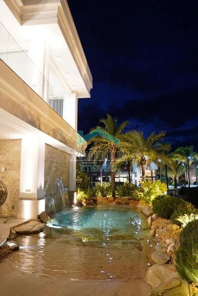 SOBRADO À VENDA NO CONDOMINIO CAPÃO ILHAS RESORT: 25ª foto da galeria de imagens do imóvel