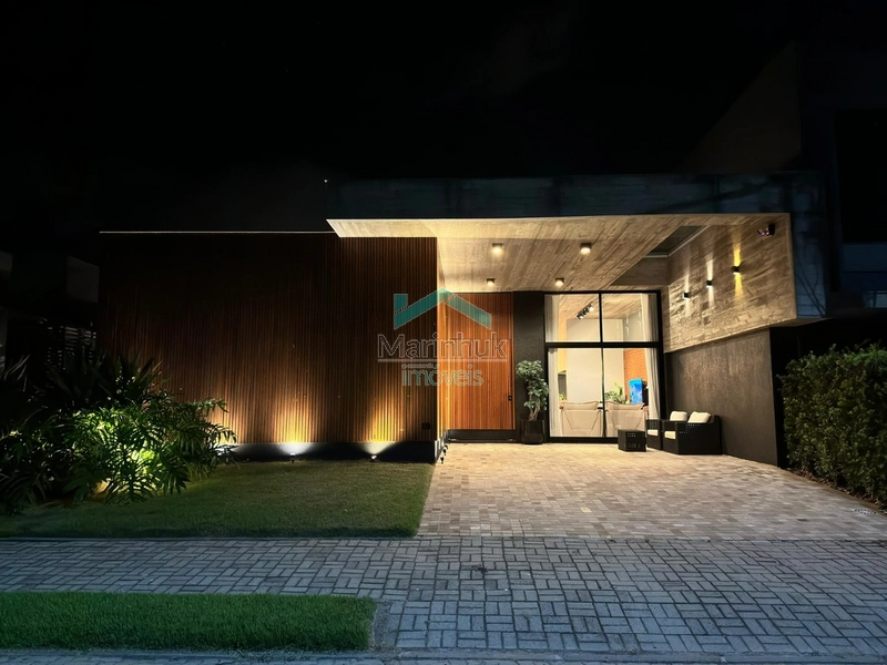 CASA À VENDA NO CONDOMINIO SEA COAST: 1ª foto da galeria de imagens do imóvel
