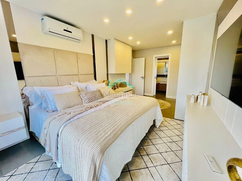 CASA À VENDA EM ATLÂNTIDA: 48ª foto da galeria de imagens do imóvel