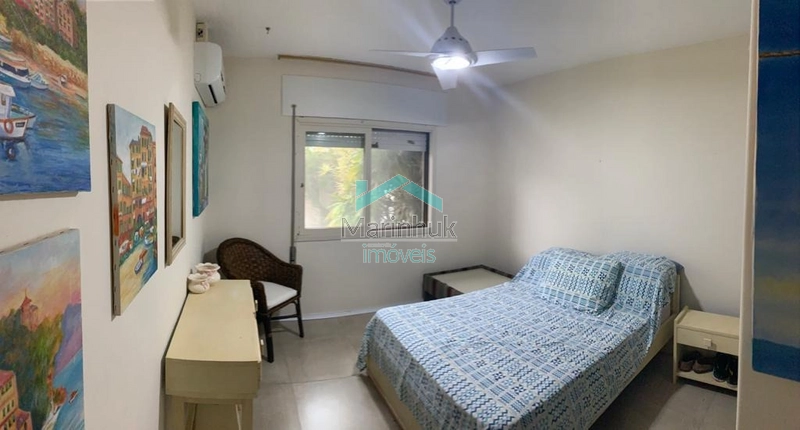 CASA À VENDA EM ATLÂNTIDA: 4ª foto da galeria de imagens do imóvel