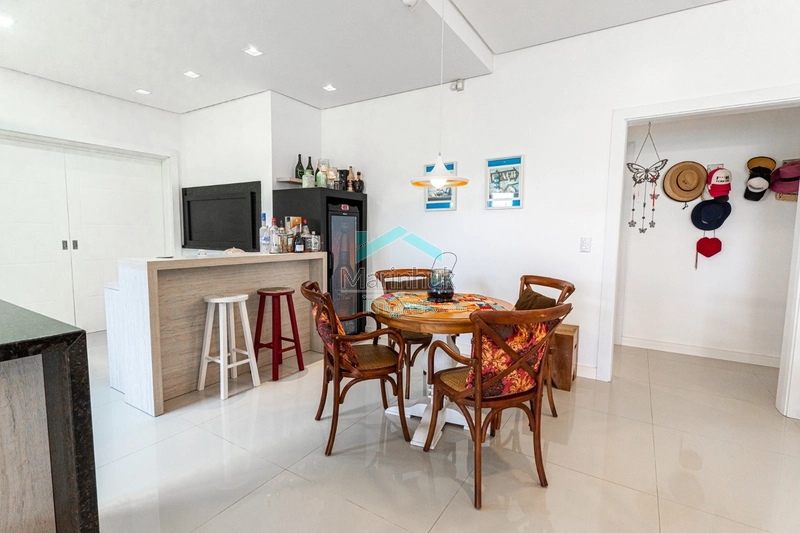 CASA À VENDA EM ATLÂNTIDA: 13ª foto da galeria de imagens do imóvel