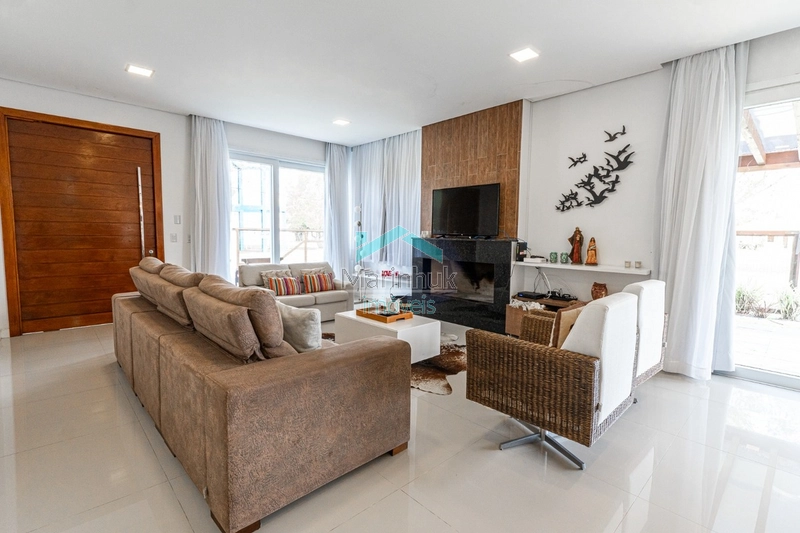 CASA À VENDA EM ATLÂNTIDA: 10ª foto da galeria de imagens do imóvel