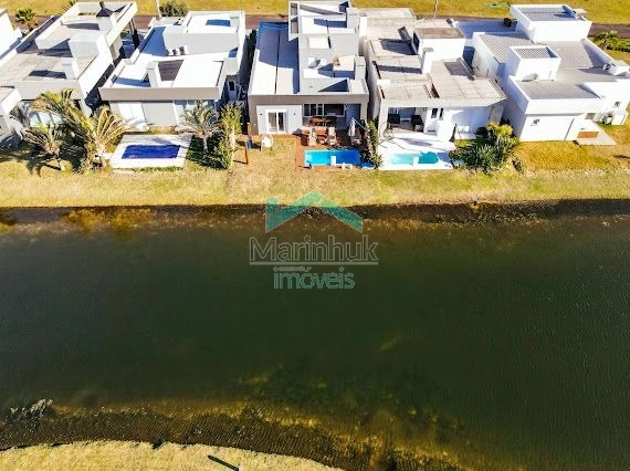 CASA À VENDA NO CONDOMÍNIO RIVIERA: 15ª foto da galeria de imagens do imóvel