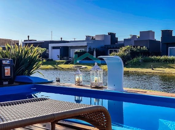 CASA À VENDA NO CONDOMÍNIO RIVIERA: 21ª foto da galeria de imagens do imóvel