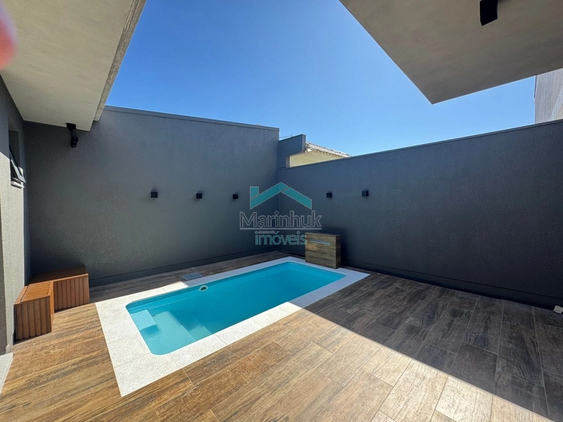 CASA À VENDA EM RAINHA DO MAR: 11ª foto da galeria de imagens do imóvel