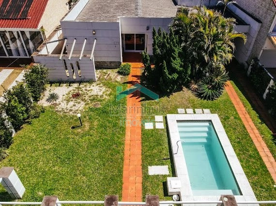 CASA À VENDA EM ATLÂNTIDA: 50ª foto da galeria de imagens do imóvel