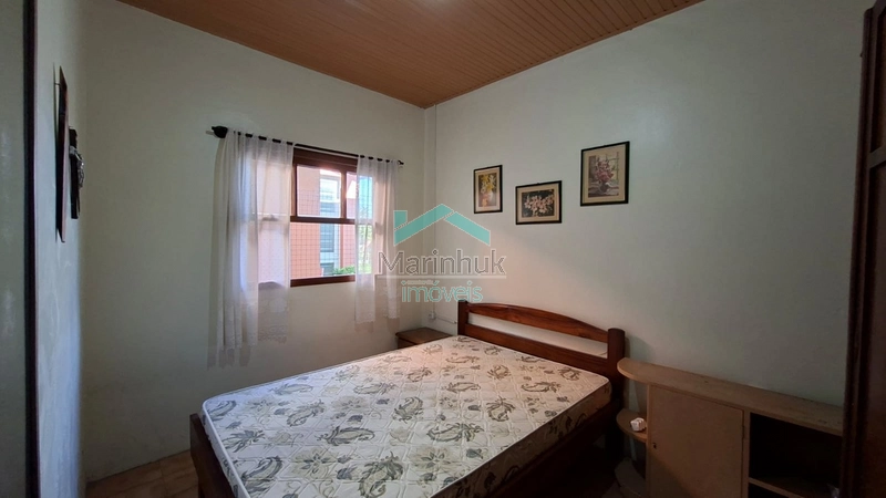 CASA À VENDA EM RAINHA DO MAR: 6ª foto da galeria de imagens do imóvel