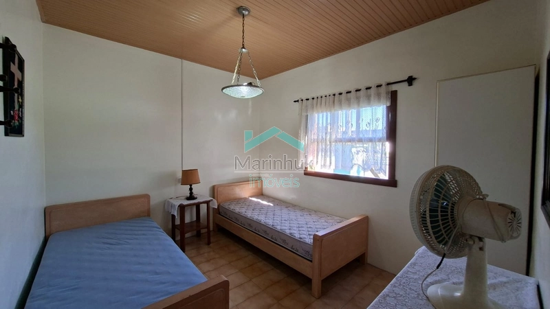 CASA À VENDA EM RAINHA DO MAR: 5ª foto da galeria de imagens do imóvel