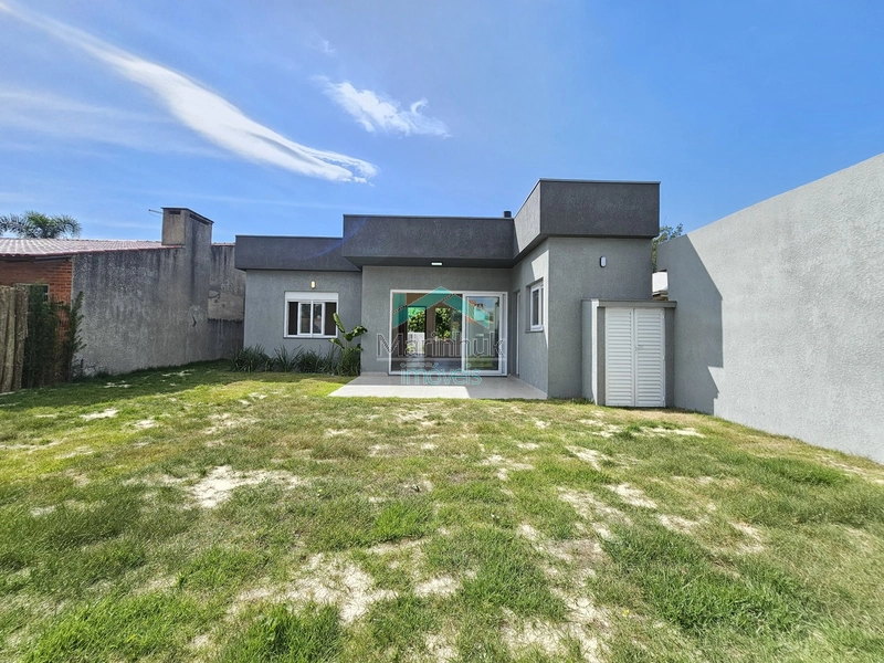 CASA À VENDA EM RAINHA DO MAR: 2ª foto da galeria de imagens do imóvel