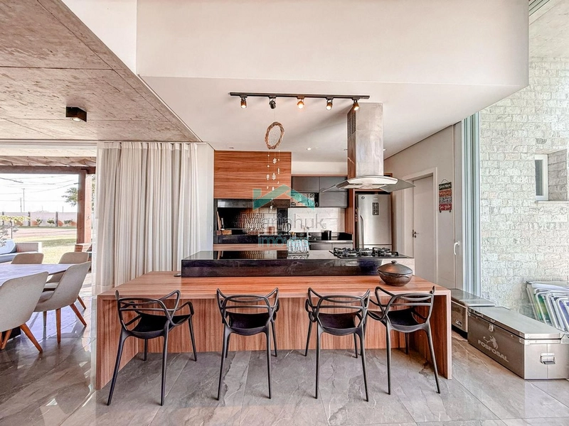 CASA À VENDA NO CONDOMÍNIO RIVIERA: 11ª foto da galeria de imagens do imóvel