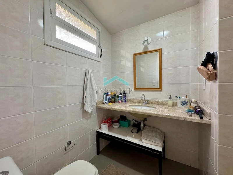 CASA À VENDA EM ATLÂNTIDA: 16ª foto da galeria de imagens do imóvel