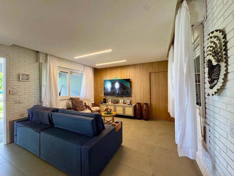 CASA À VENDA EM ATLÂNTIDA: 7ª foto da galeria de imagens do imóvel