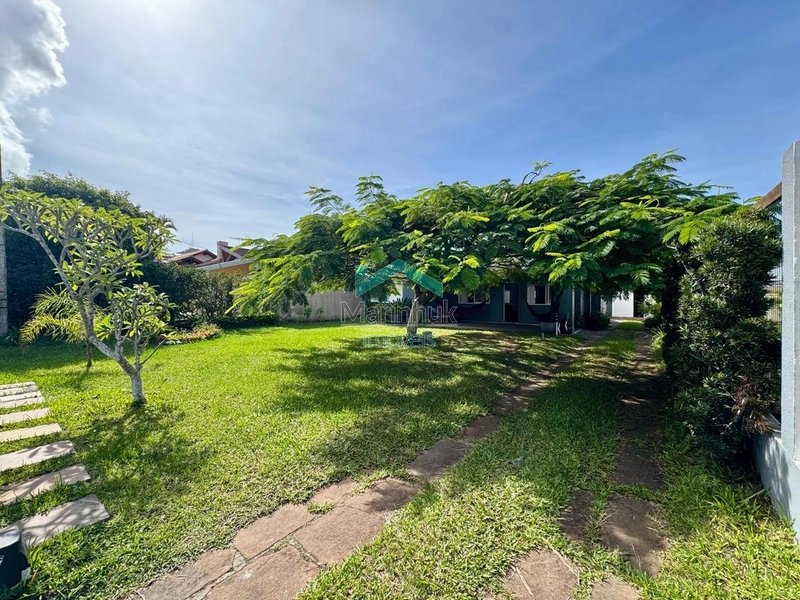 CASA À VENDA EM ATLÂNTIDA: 4ª foto da galeria de imagens do imóvel