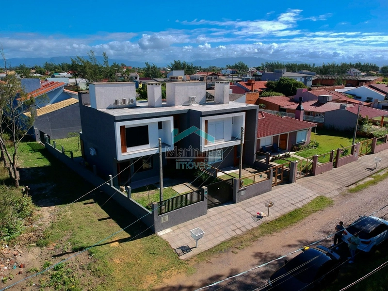 SOBRADO GEMINADO À VENDA NO ARPOADOR: 28ª foto da galeria de imagens do imóvel