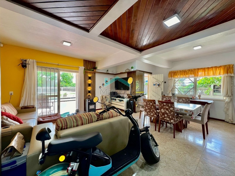 SOBRADO DUPLEX À VENDA EM RAINHA DO MAR: 6ª foto da galeria de imagens do imóvel