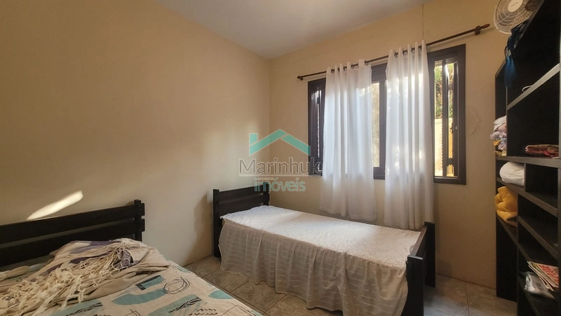 CASA À VENDA EM RAINHA DO MAR: 4ª foto da galeria de imagens do imóvel