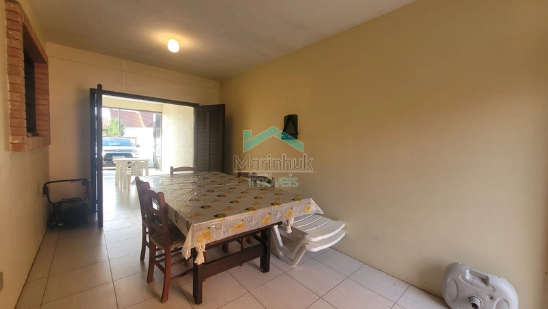 CASA À VENDA EM RAINHA DO MAR: 8ª foto da galeria de imagens do imóvel