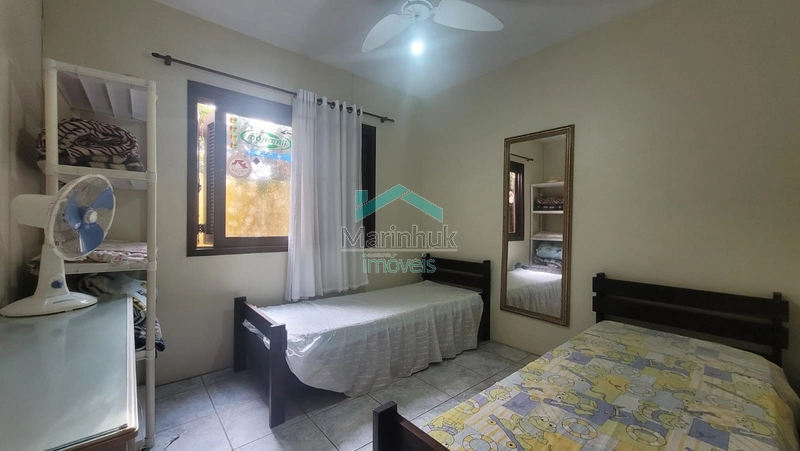 CASA À VENDA EM RAINHA DO MAR: 2ª foto da galeria de imagens do imóvel