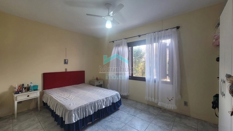 CASA À VENDA EM RAINHA DO MAR: 5ª foto da galeria de imagens do imóvel