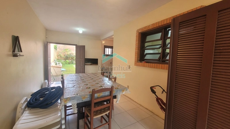 CASA À VENDA EM RAINHA DO MAR: 10ª foto da galeria de imagens do imóvel