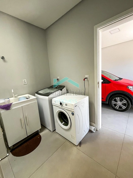 CASA À VENDA NO ARPOADOR: 15ª foto da galeria de imagens do imóvel